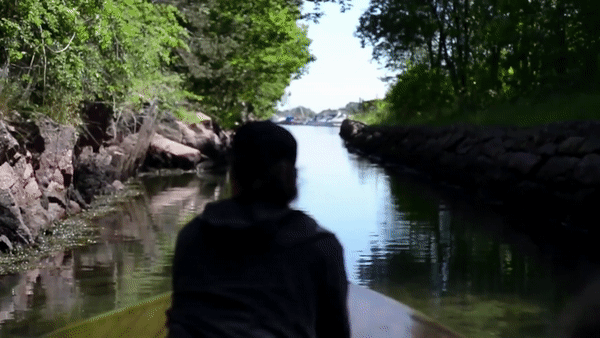 Přechod bez motivovaného pohybu