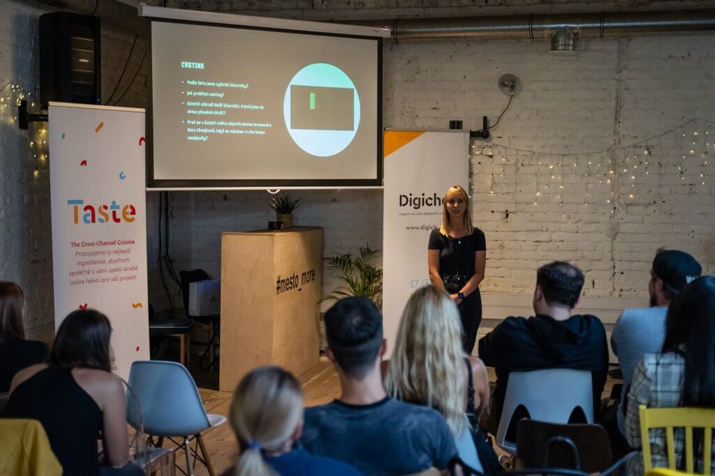 Přednášející Radka Mikulíková