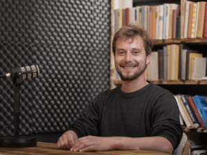 „Uhlíková stopa marketingové firmy souvisí s tím, jaké kampaně dělá“, říká Prokop Čech, analytik Nano Energie.