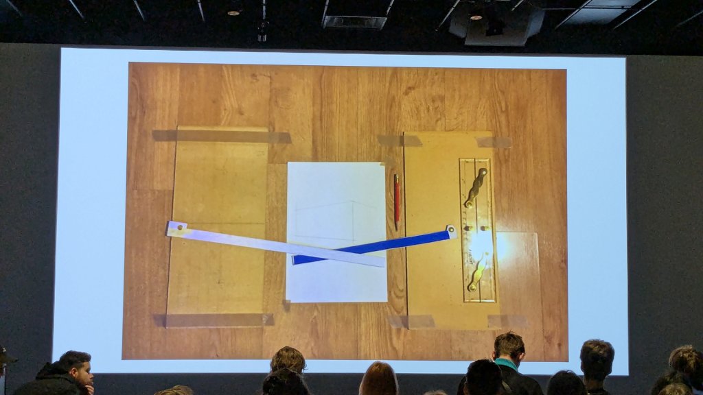 Provizorní zákulisí velkých projektů – První verze pomocníku pro kresbu dvoubodové perspektivy.