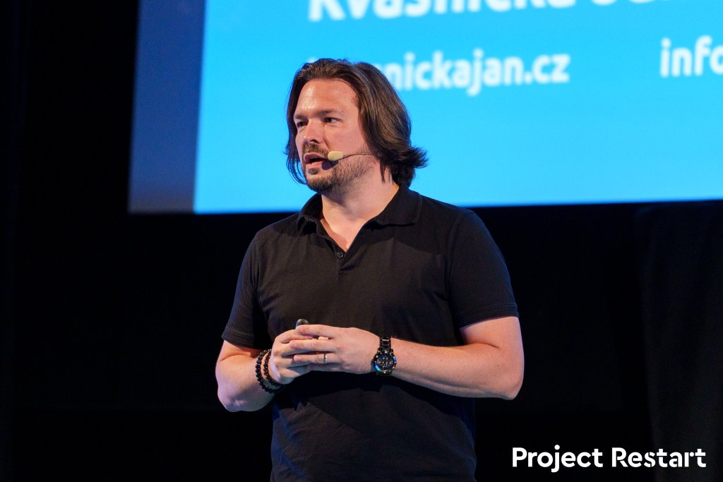 Jan Kvasnička a jeho přednáška na Project Restartu