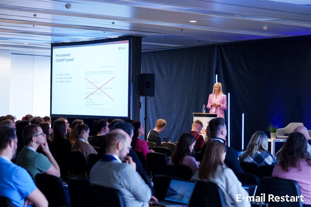 Bára Šmídová mluví o tom, proč ChatGPT není všespásné řešení.