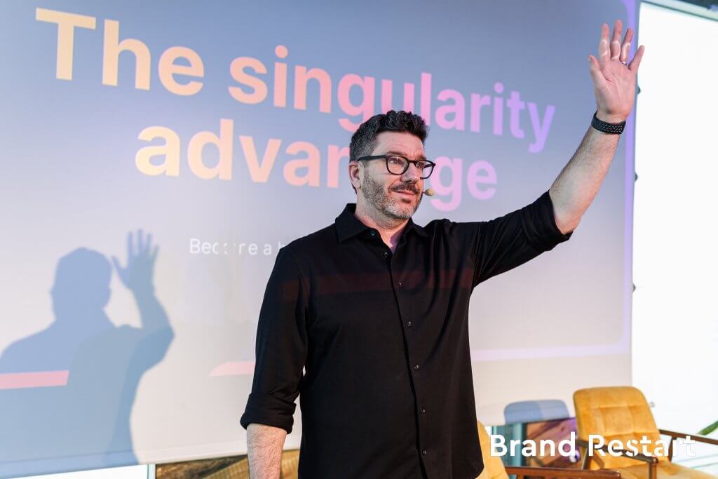 Ezequiel Abramzon a The singularity advantage
